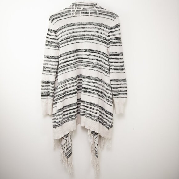 Chaser Cardigan Fringe Trim Drape Front Long Sleeve Cream Black Grey Size Small - Picture 2 of 6